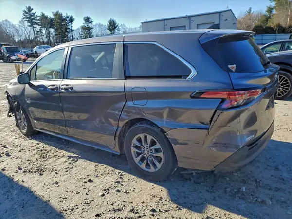 5TDKRKEC1MS056769 2021 TOYOTA SIENNA - Image 2