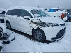 5TDKRKEC1MS060255 2021 TOYOTA SIENNA