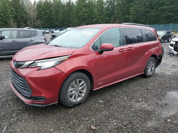 5TDKRKEC1MS068811 2021 TOYOTA SIENNA - Image 1