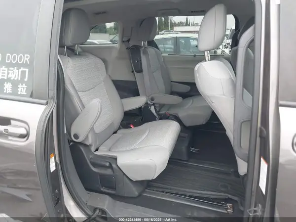 5TDKRKEC1NS099302 2022 TOYOTA SIENNA - Image 8