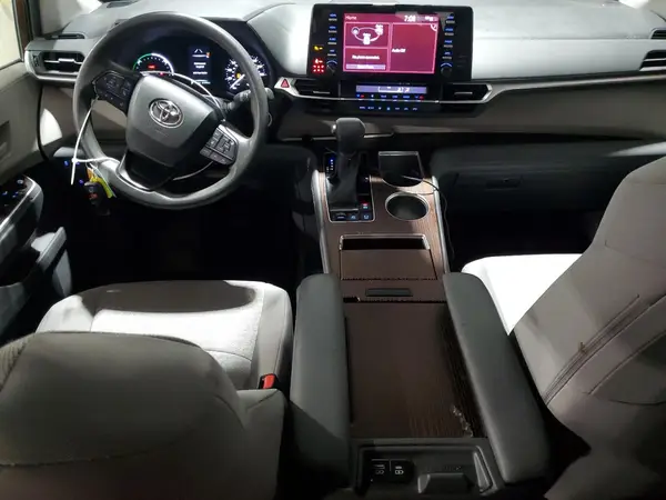 5TDKRKEC1NS106099 2022 TOYOTA SIENNA - Image 8