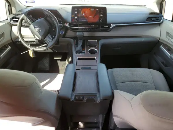 5TDKRKEC1NS122741 2022 TOYOTA SIENNA - Image 8