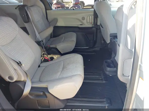 5TDKRKEC1PS150512 2023 TOYOTA SIENNA - Image 8