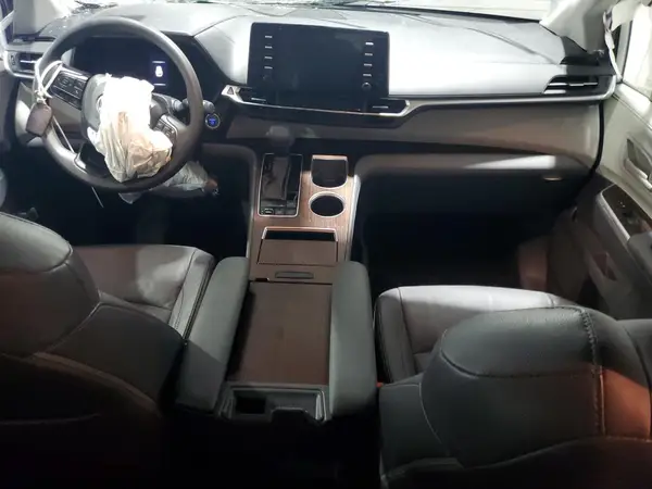 5TDKRKEC1PS151630 2023 TOYOTA SIENNA - Image 8