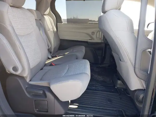 5TDKRKEC1PS155466 2023 TOYOTA SIENNA - Image 8