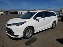 5TDKRKEC1TS301035 2026 TOYOTA SIENNA