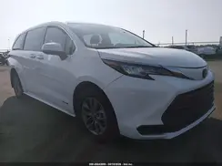 5TDKRKEC2MS007564 2021 TOYOTA SIENNA