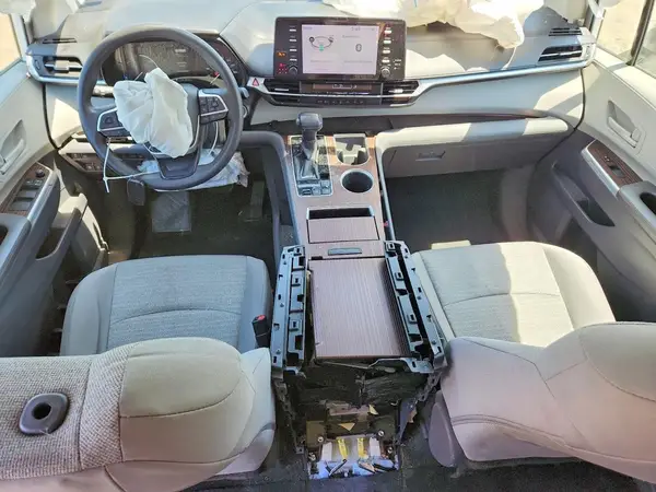 5TDKRKEC2MS020332 2021 TOYOTA SIENNA - Image 8
