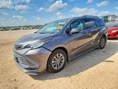 5TDKRKEC2MS031931 2021 TOYOTA SIENNA