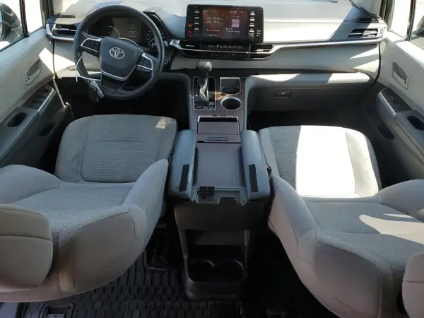 5TDKRKEC2MS038099 2021 TOYOTA SIENNA - Image 8
