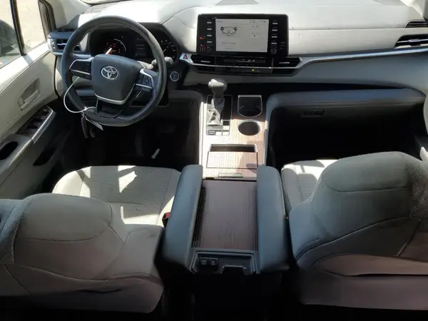 5TDKRKEC2MS038328 2021 TOYOTA SIENNA - Image 8