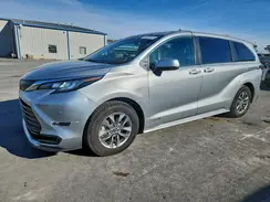 5TDKRKEC2MS063889 2021 TOYOTA SIENNA