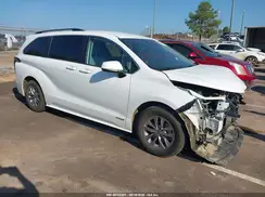 5TDKRKEC2MS067487 2021 TOYOTA SIENNA