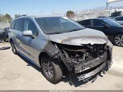 5TDKRKEC2MS068946 2021 TOYOTA SIENNA