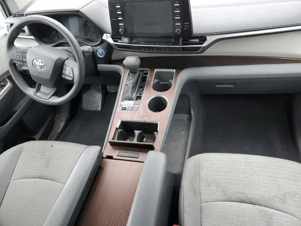 5TDKRKEC2NS100148 2022 TOYOTA SIENNA - Image 8