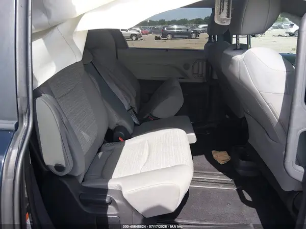 5TDKRKEC2NS107116 2022 TOYOTA SIENNA - Image 8