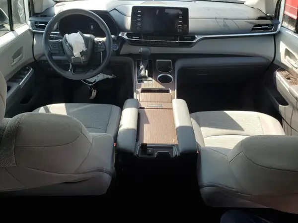 5TDKRKEC2NS122375 2022 TOYOTA SIENNA - Image 8
