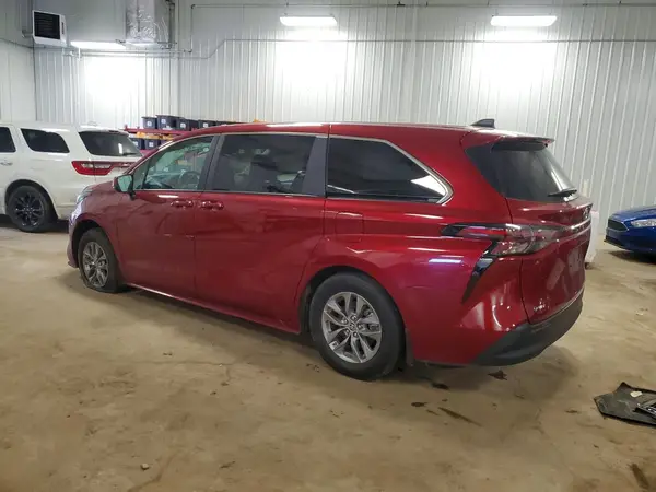 5TDKRKEC2SS229132 2025 TOYOTA SIENNA - Image 2