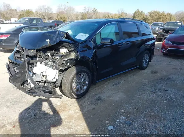 5TDKRKEC2SS237442 2025 TOYOTA SIENNA - Image 2