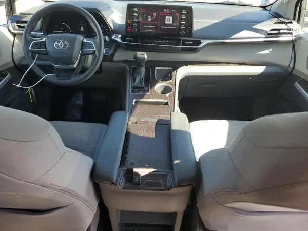 5TDKRKEC3MS021294 2021 TOYOTA SIENNA - Image 8