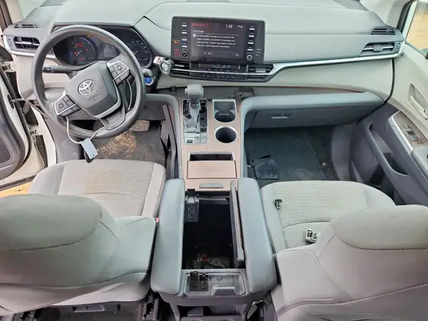 5TDKRKEC3MS030738 2021 TOYOTA SIENNA - Image 8
