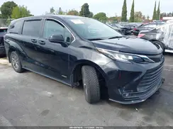 5TDKRKEC3MS047135 2021 TOYOTA SIENNA