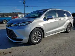 5TDKRKEC3MS063982 2021 TOYOTA SIENNA