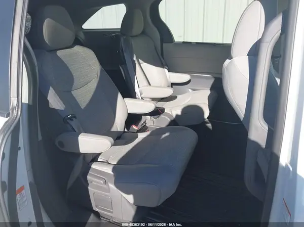 5TDKRKEC3MS065196 2021 TOYOTA SIENNA - Image 8