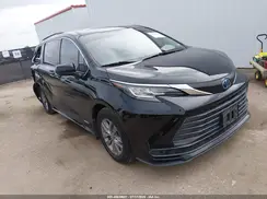 5TDKRKEC3MS068468 2021 TOYOTA SIENNA