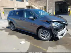 5TDKRKEC3NS097101 2022 TOYOTA SIENNA