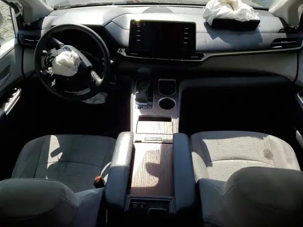 5TDKRKEC3NS116231 2022 TOYOTA SIENNA - Image 8