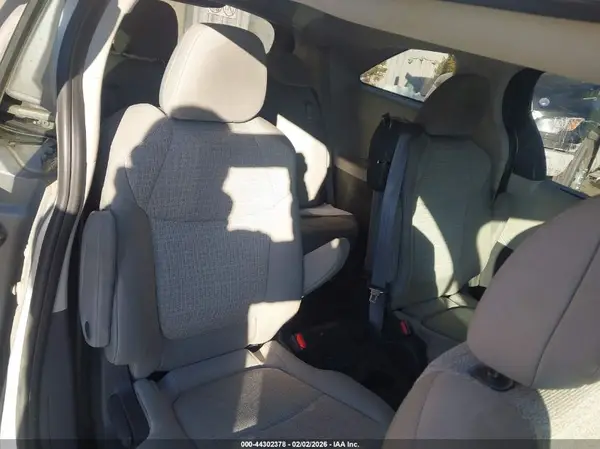 5TDKRKEC3NS122496 2022 TOYOTA SIENNA - Image 8
