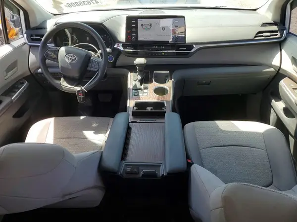 5TDKRKEC3PS145683 2023 TOYOTA SIENNA - Image 8