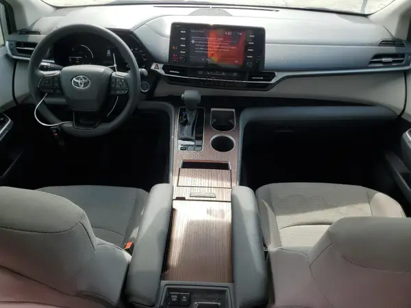 5TDKRKEC3PS176593 2023 TOYOTA SIENNA - Image 8