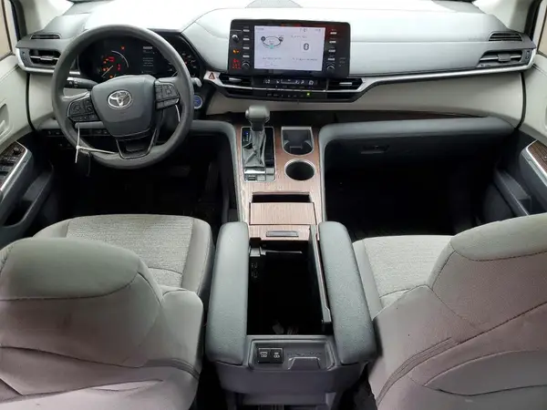 5TDKRKEC3RS181912 2024 TOYOTA SIENNA - Image 8