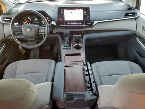 5TDKRKEC3RS213497 2024 TOYOTA SIENNA - Image 8