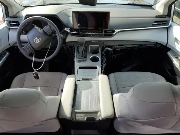 5TDKRKEC3SS240317 2025 TOYOTA SIENNA - Image 8