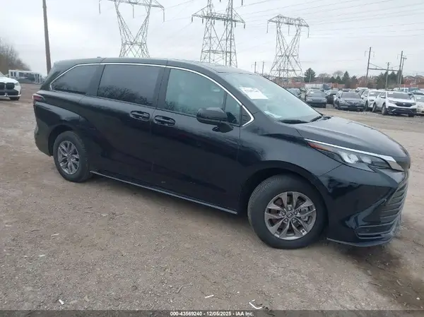 5TDKRKEC3SS254847 2025 TOYOTA SIENNA - Image 1