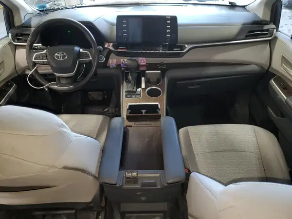 5TDKRKEC4MS011406 2021 TOYOTA SIENNA - Image 8
