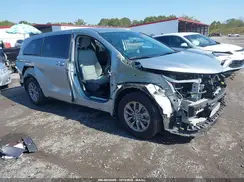 5TDKRKEC4MS022082 2021 TOYOTA SIENNA