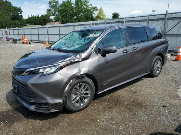 5TDKRKEC4MS023328 2021 TOYOTA SIENNA - Image 1