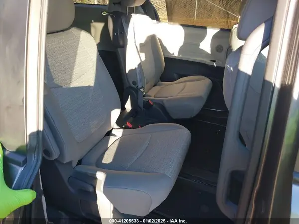 5TDKRKEC4MS023331 2021 TOYOTA SIENNA - Image 8