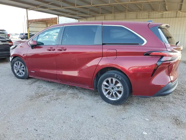 5TDKRKEC4MS044079 2021 TOYOTA SIENNA - Image 2