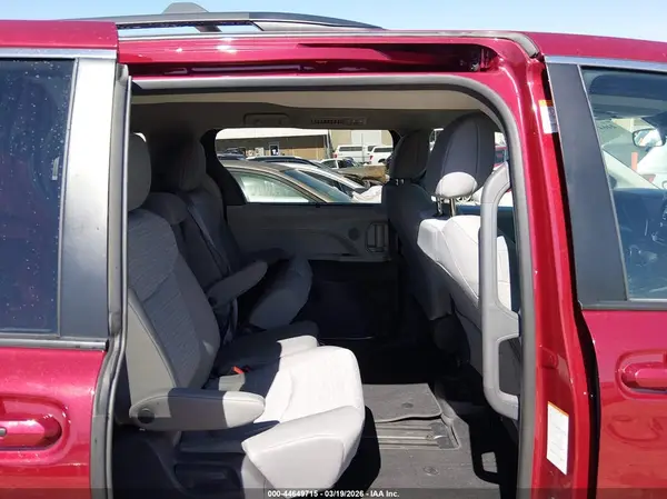 5TDKRKEC4MS051114 2021 TOYOTA SIENNA - Image 8