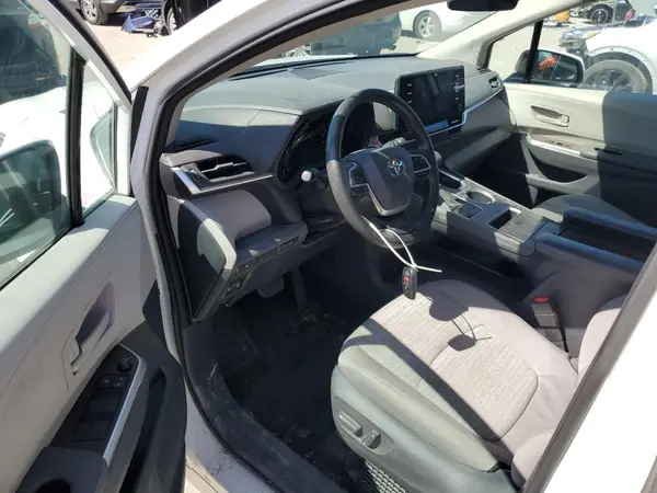 5TDKRKEC4MS073145 2021 TOYOTA SIENNA - Image 8