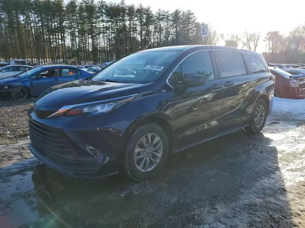 5TDKRKEC4NS075060 2022 TOYOTA SIENNA - Image 1