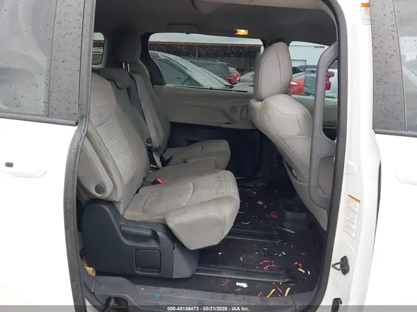 5TDKRKEC4NS130087 2022 TOYOTA SIENNA - Image 8