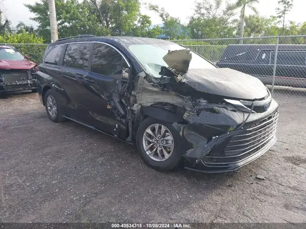 5TDKRKEC4PS164937 2023 TOYOTA SIENNA - Image 1