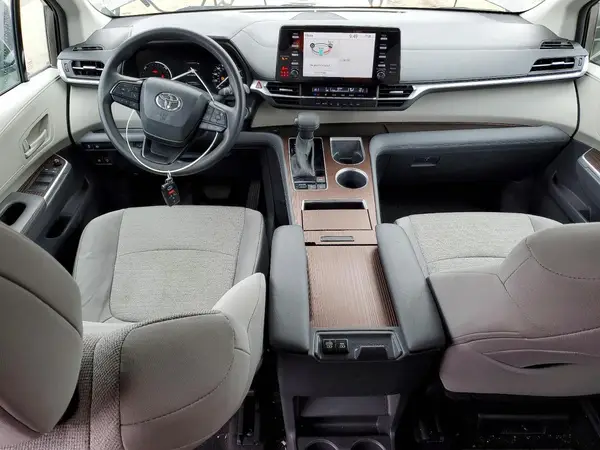 5TDKRKEC4RS190649 2024 TOYOTA SIENNA - Image 8