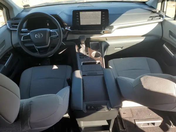 5TDKRKEC5MS031518 2021 TOYOTA SIENNA - Image 8